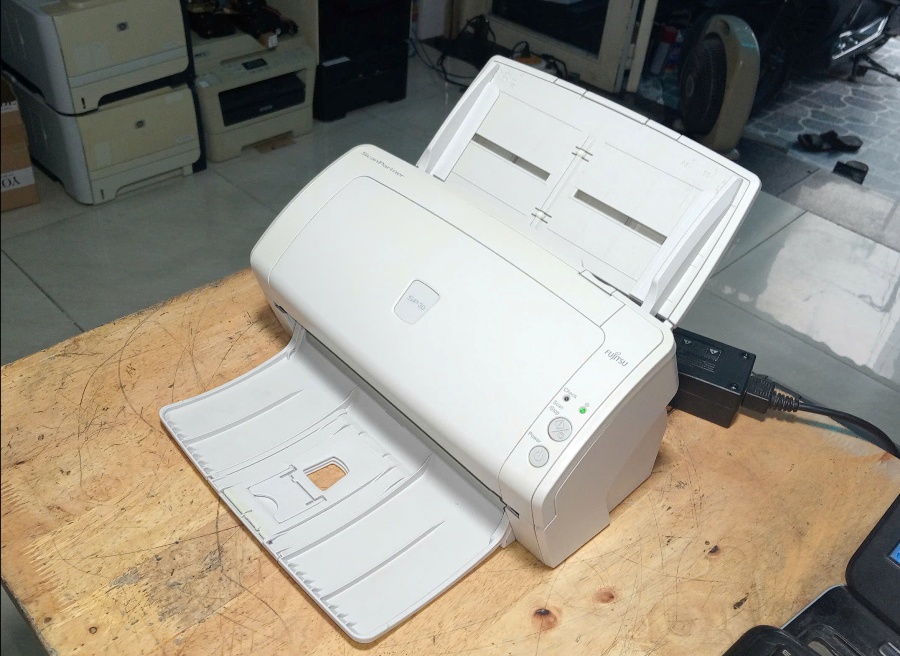 Máy scan fujitsu sp 30